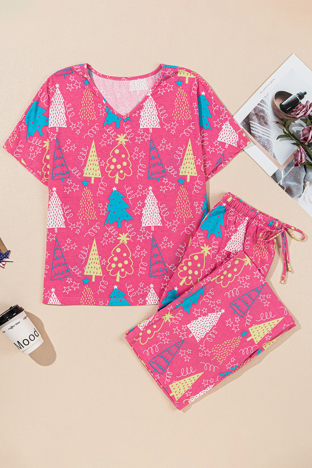 Women's Rose Christmas Tree Print V Neck Tee and Pants Lounge Set