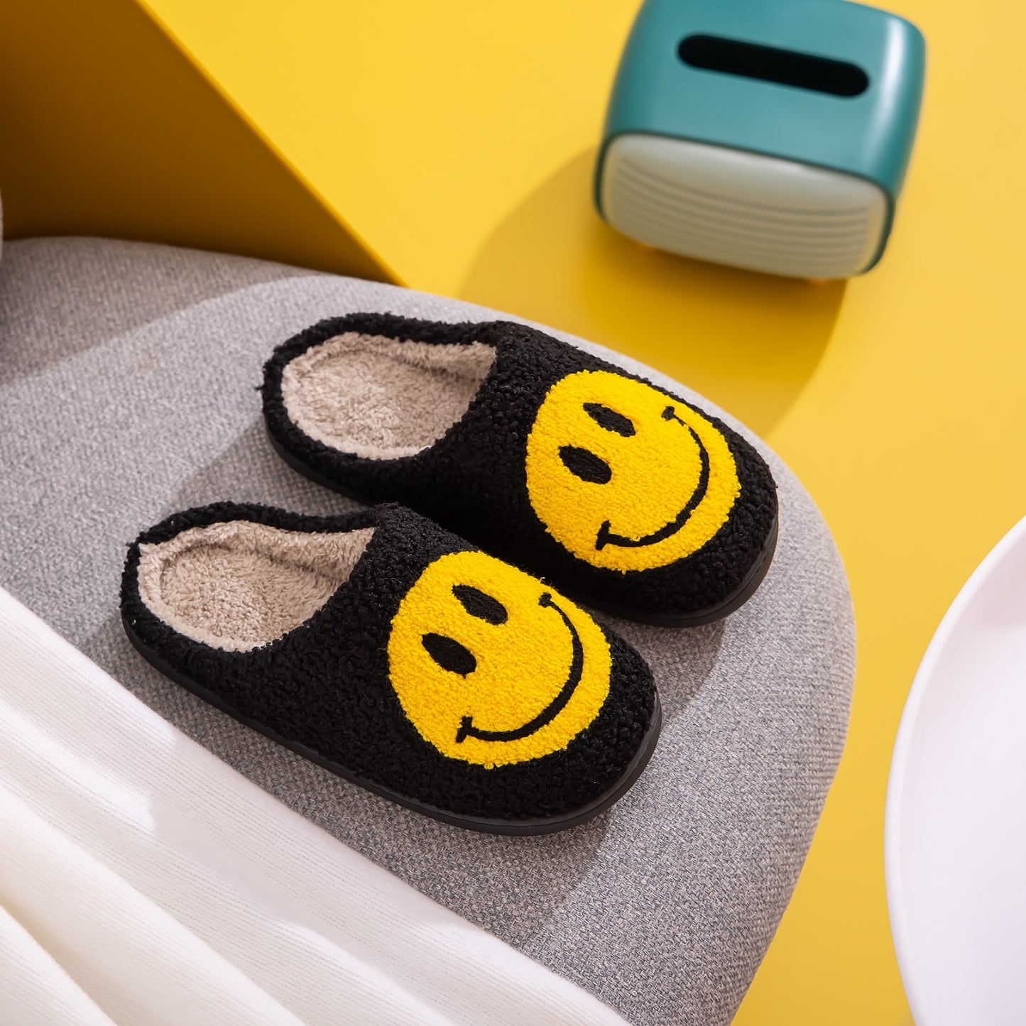 Women's Melody Smiley Face Slippers