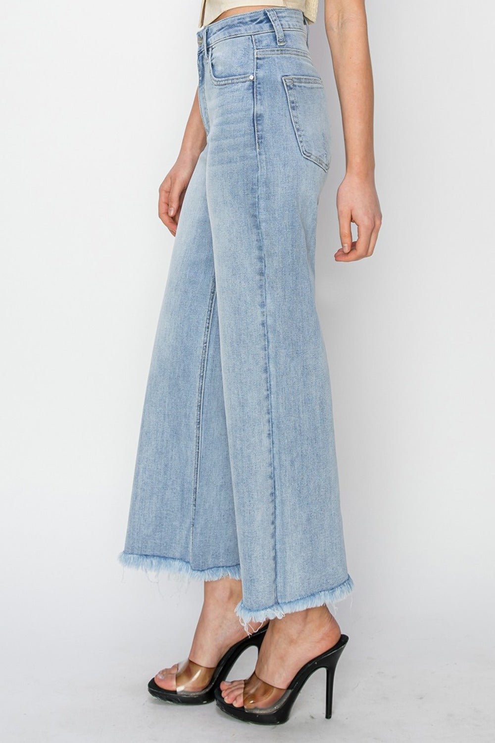 Women's High Rise Crop Wide Fray Hem Jeans