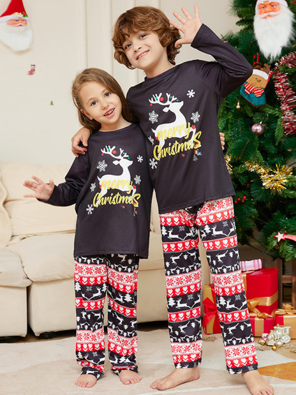 Elk Graphic Print Parent-Child Christmas Family Matching Pajamas Set